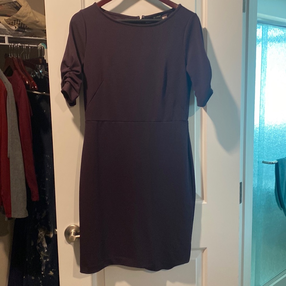 Ann Taylor plum colored sheath dress
